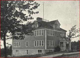 Image of Pleasant Street School in 1909